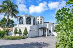 Picture of 2615 E Las Olas Blvd, Fort Lauderdale, FL 33301