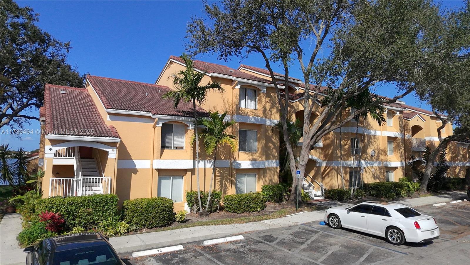 Picture of 2351 NW 33Rd St # 509, Oakland Park, FL 33309