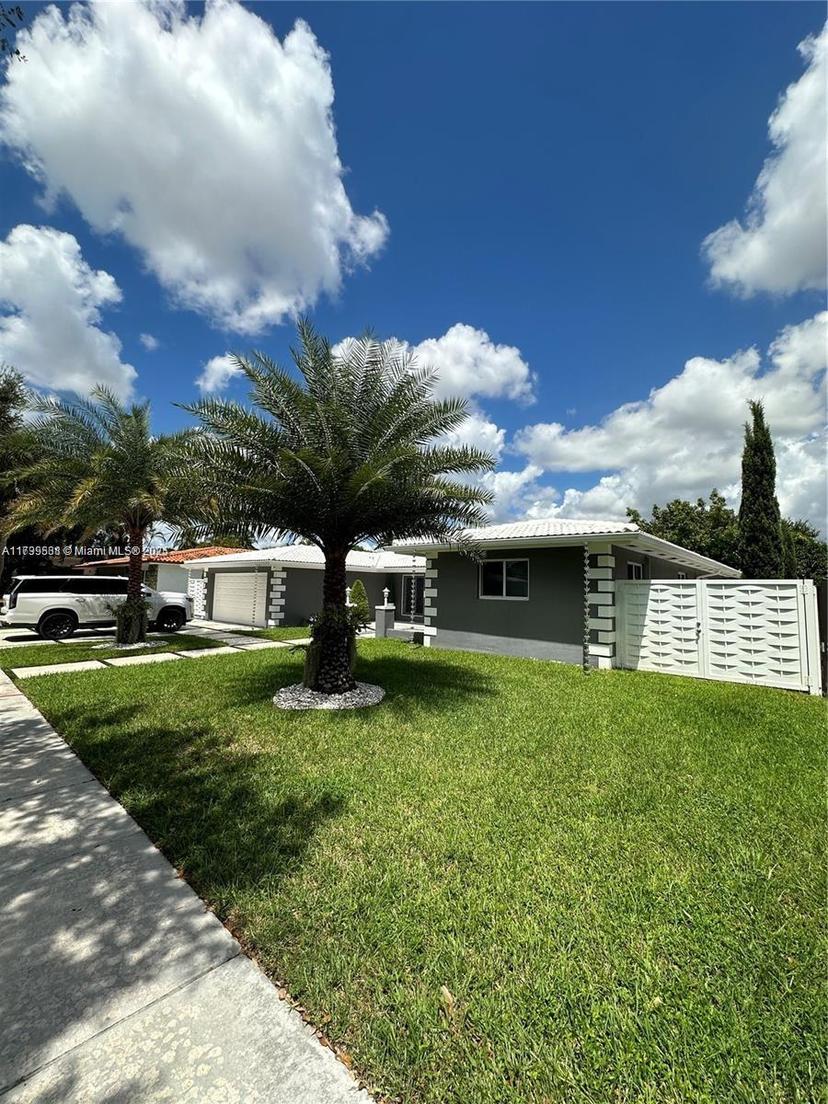 Picture of 6951 S Miami Lakeway S, Miami Lakes FL 33014