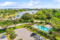 Picture of 3050 N Palm Aire Dr # 401, Pompano Beach, FL 33069