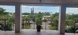 Picture of 3050 N Palm Aire Dr # 401, Pompano Beach, FL 33069