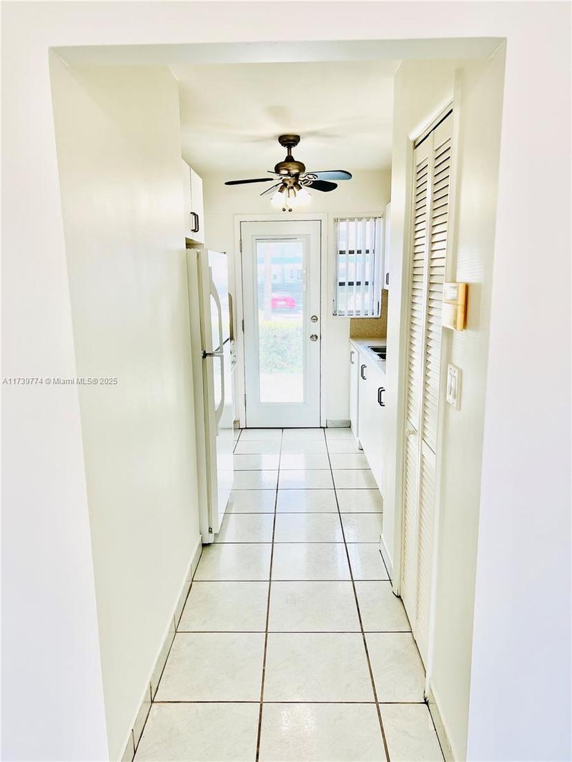 Picture of 3923 NE 166Th St # N107, North Miami Beach FL 33160