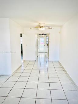 Picture of 3923 NE 166Th St # N107, North Miami Beach, FL 33160