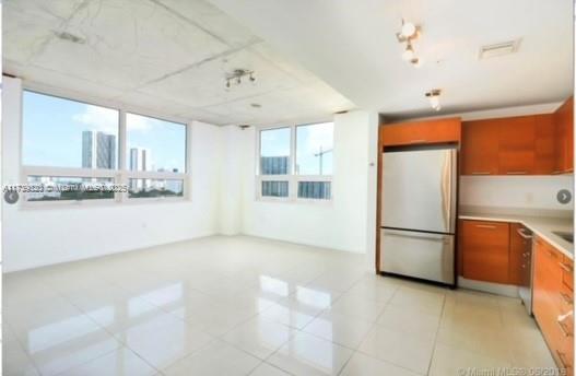 Picture of 3250 NE 1St Ave # 1016, Miami, FL 33137