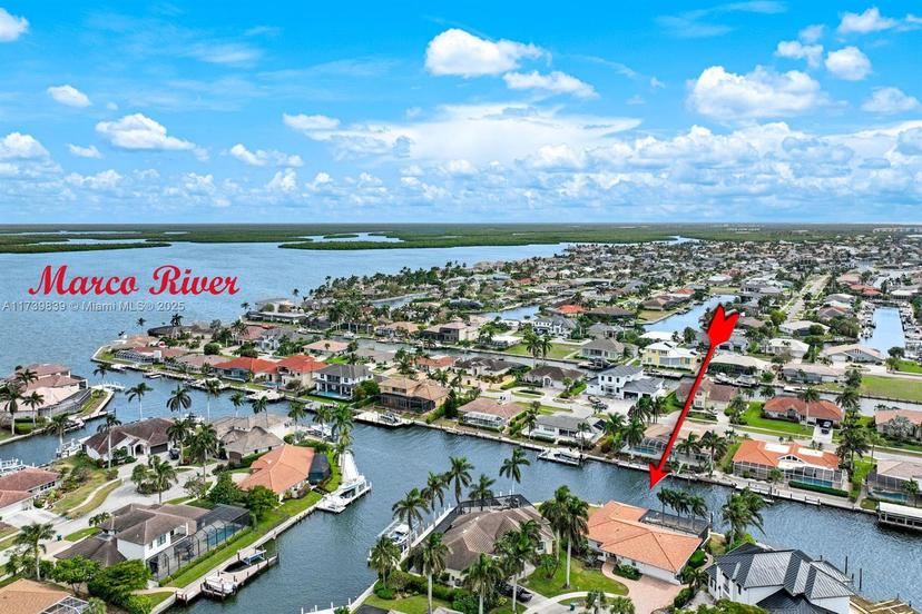 Picture of 418 Tarpon Ct, Marco Island FL 34145