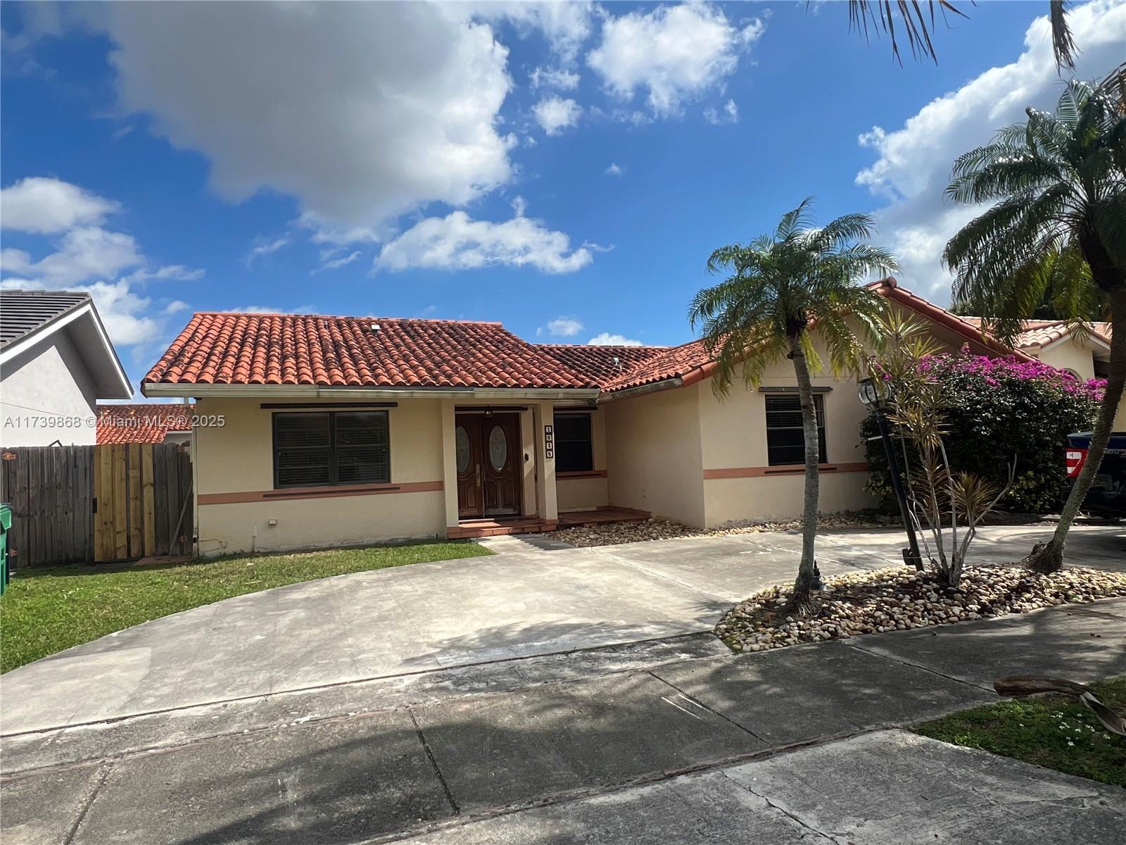 Picture of 1035 NW 128Th Ct, Miami, FL 33182