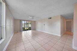 Picture of 7175 Orange Dr # 114H, Davie, FL 33314