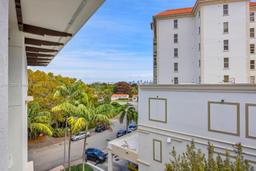 Picture of 50 Alhambra Cir # 403, Coral Gables, FL 33134