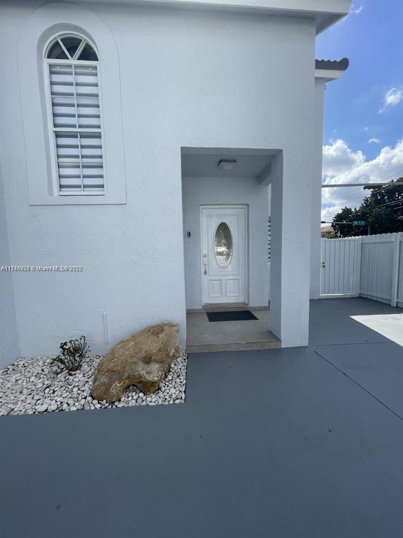 Picture of 12676 NW 7Th Ln, Miami FL 33182