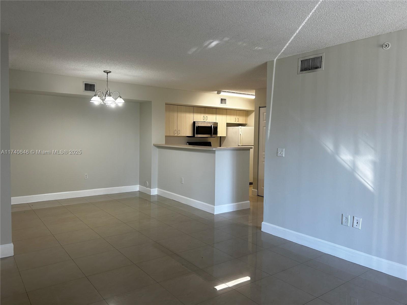 Picture of 11185 SW 6Th St # 104, Pembroke Pines, FL 33025