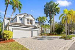 Picture of 1113 SW 156Th Ter, Pembroke Pines, FL 33027