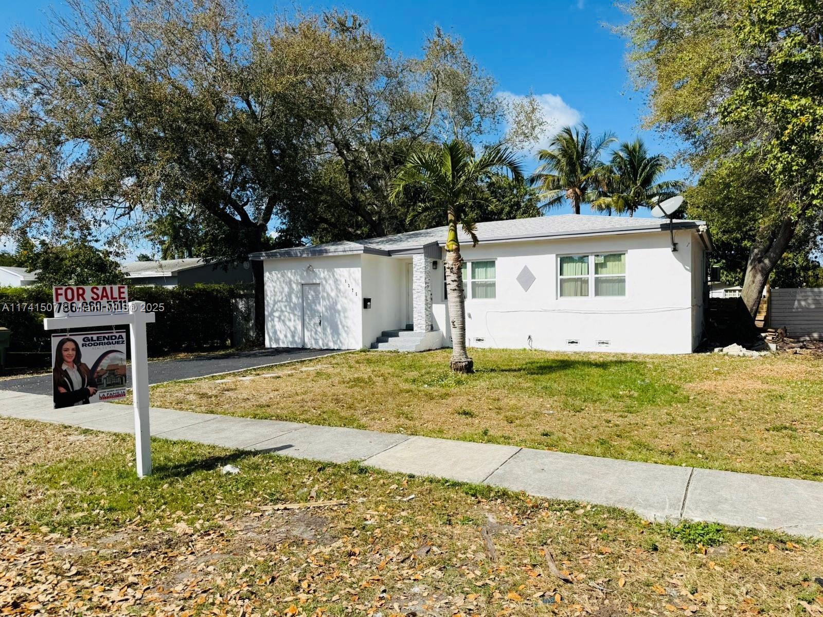 Picture of 1375 NE 129Th St, North Miami, FL 33161