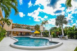 Picture of 2145 Pierce St # 102, Hollywood, FL 33020