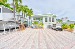 Picture of 65821 Overseas Highway 98, Long Key, FL 33001