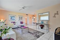 Picture of 110 South Blvd # 1A, Boynton Beach, FL 33435