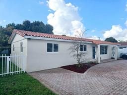 Picture of 540 W 77Th St, Hialeah, FL 33014