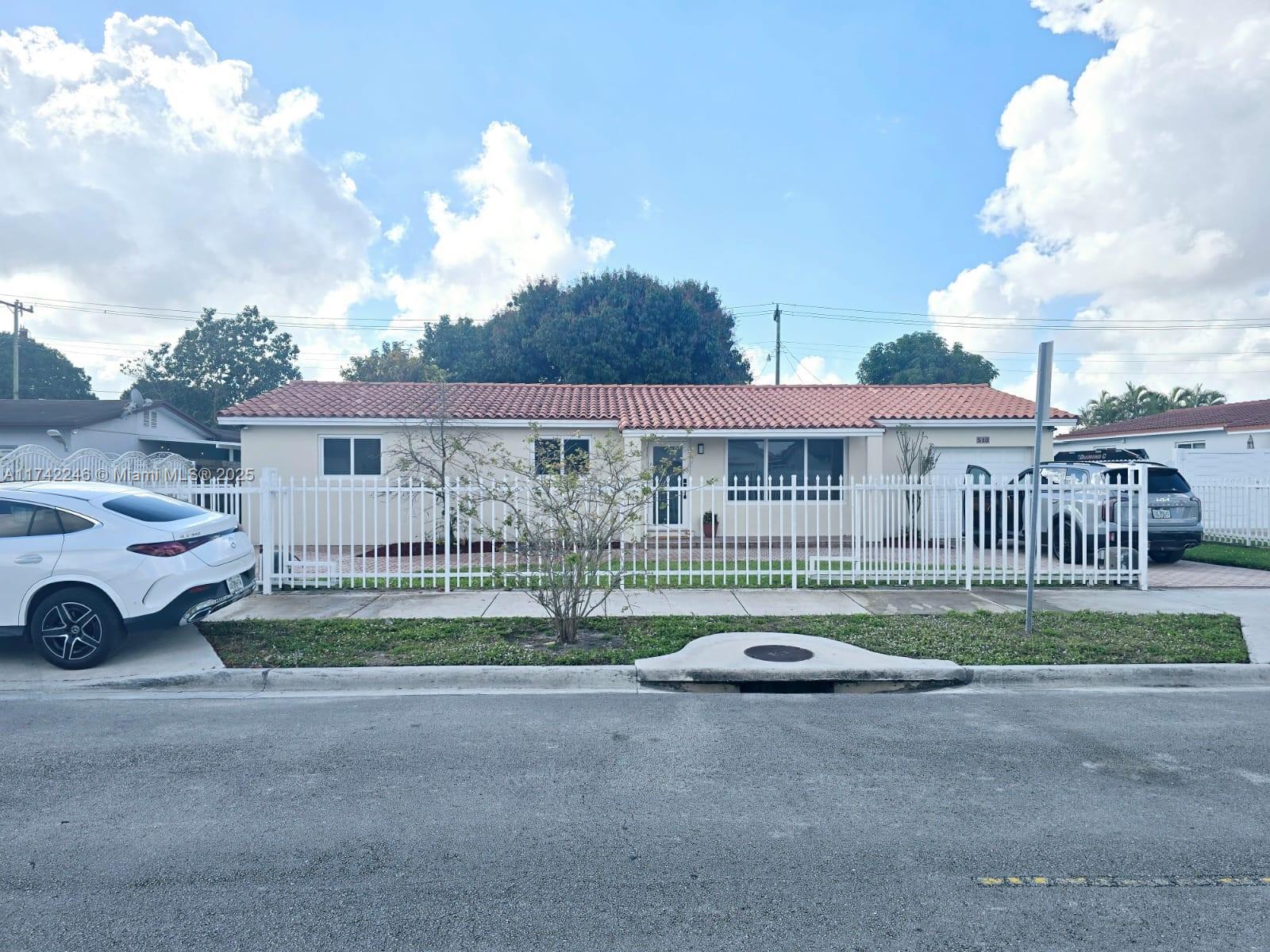 Picture of 540 W 77Th St, Hialeah, FL 33014