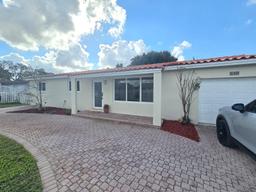 Picture of 540 W 77Th St, Hialeah, FL 33014