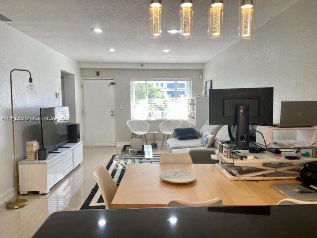 Picture of 677 NE 24Th St # 203, Miami FL 33137