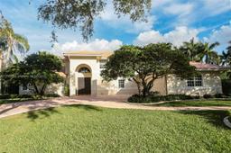 Picture of 4212 SW 107Th Way, Davie, FL 33328