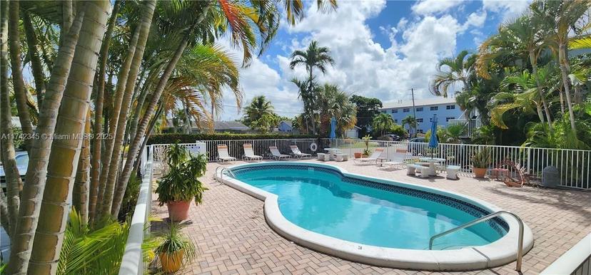 Picture of 1125 NW 30Th Ct # 10, Wilton Manors FL 33311