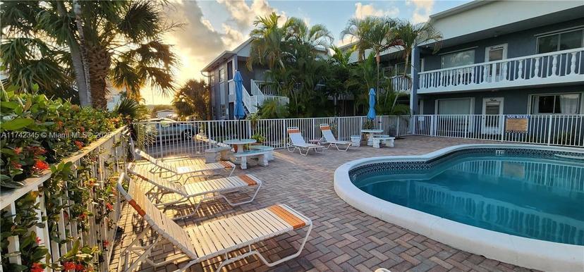 Picture of 1125 NW 30Th Ct # 10, Wilton Manors FL 33311