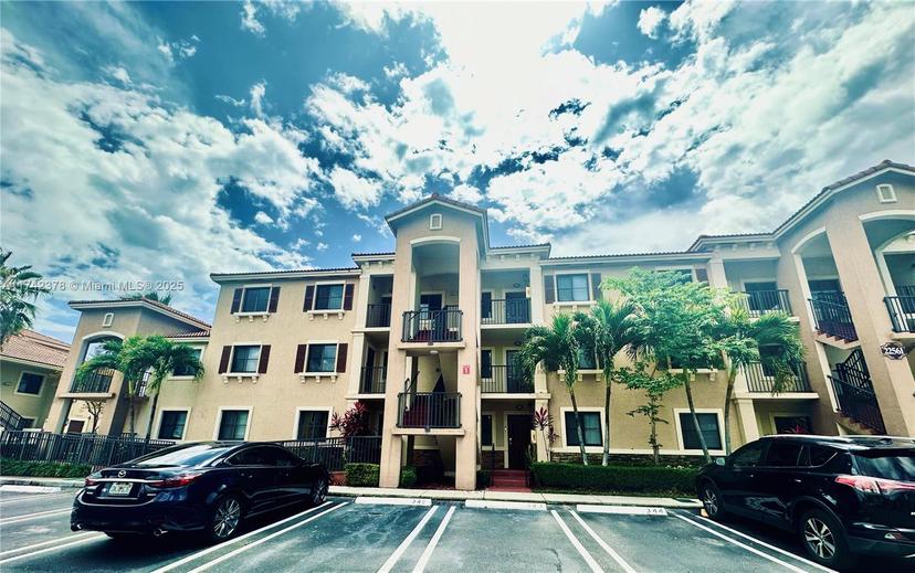 Picture of 22441 SW 88Th Pl # 5, Cutler Bay FL 33190