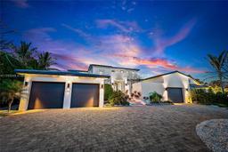 Picture of 22 Ocean Dr, Jupiter Inlet Colony, FL 33469