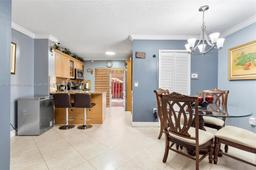 Picture of 2589 W 76Th St # 105, Hialeah, FL 33016