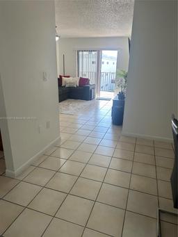 Picture of 5701 W 25Th Ct # 305, Hialeah, FL 33016