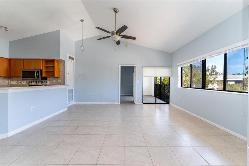 Picture of 2445 SW 18Th Ter # 706, Fort Lauderdale FL 33315