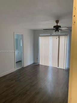 Picture of 3900 SW 52Nd Ave # 601, Pembroke Park, FL 33023