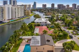 Picture of 418 Tamarind Dr, Hallandale Beach, FL 33009