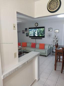 Picture of 181 NE 14Th Ave # 23B, Hallandale Beach, FL 33009