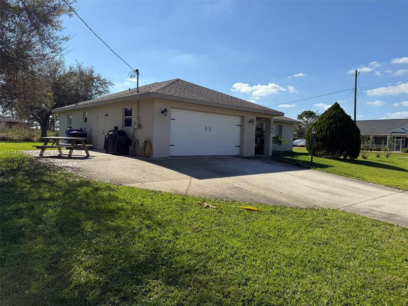 Picture of 601 Coolidge Ave Ne, Lake Placid FL 33852