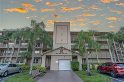 Picture of 550 SW 138Th Ave # 112K, Pembroke Pines, FL 33027