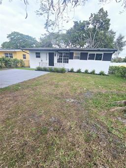 Picture of 6327 Dewey St, Hollywood, FL 33023