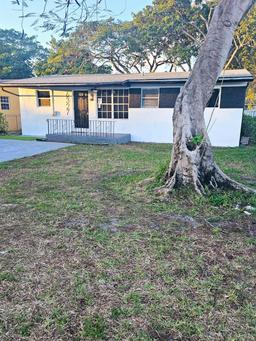 Picture of 6327 Dewey St, Hollywood, FL 33023