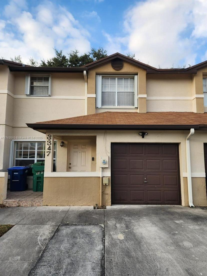 Picture of 3347 NW 198Th Ter, Miami Gardens FL 33056