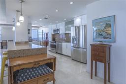 Picture of 5255 Collins Ave # 11E, Miami Beach, FL 33140