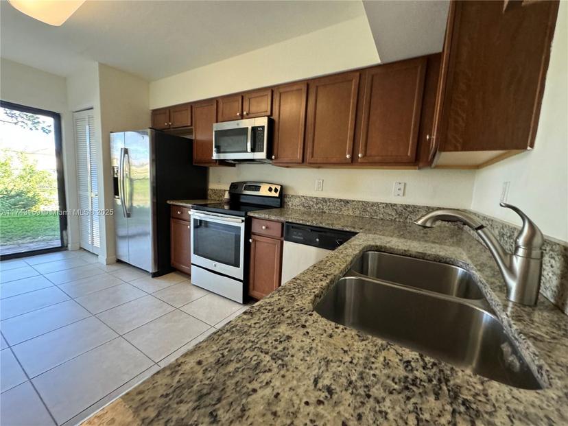 Picture of 22311 SW 88Th Pl # 4, Cutler Bay FL 33190