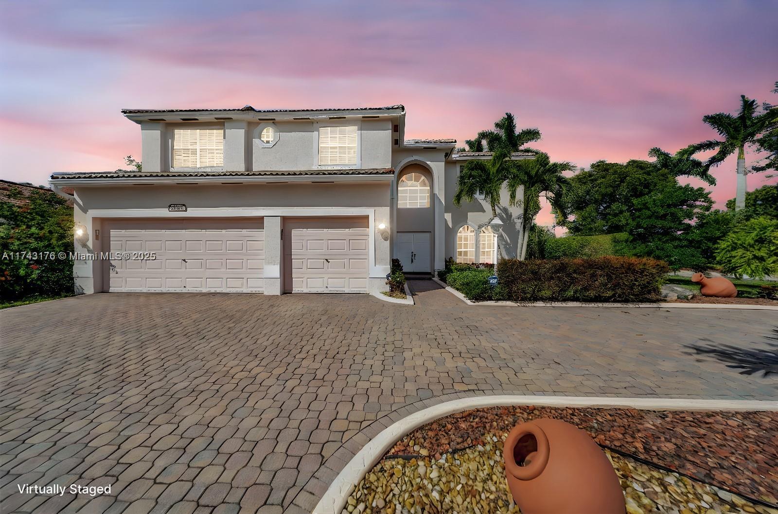 Picture of 13781 NW 16Th St, Pembroke Pines, FL 33028