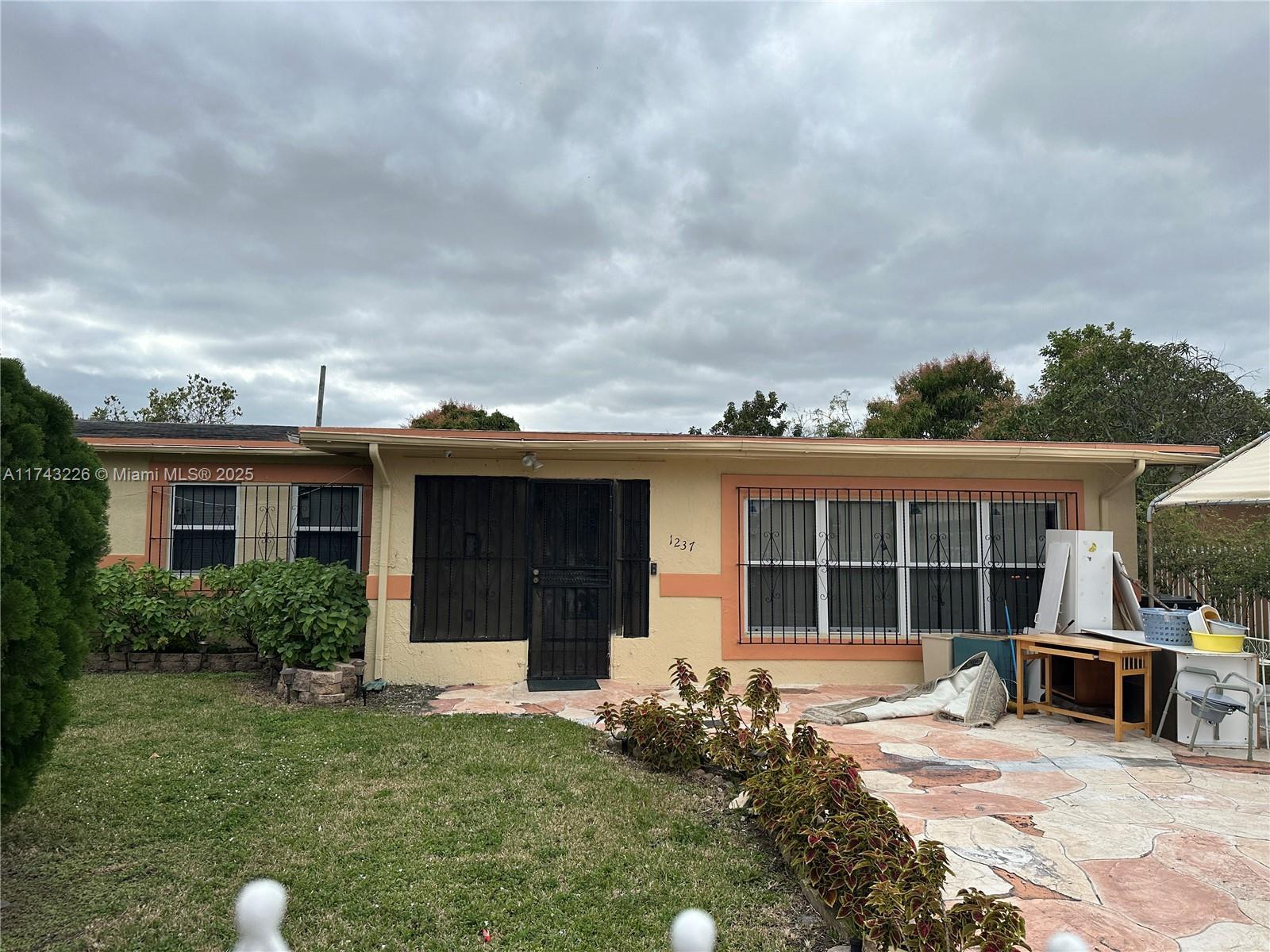 Picture of 1237 NW 15Th Ave, Fort Lauderdale, FL 33311