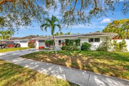 Picture of 2261 NE 62Nd St, Fort Lauderdale, FL 33308