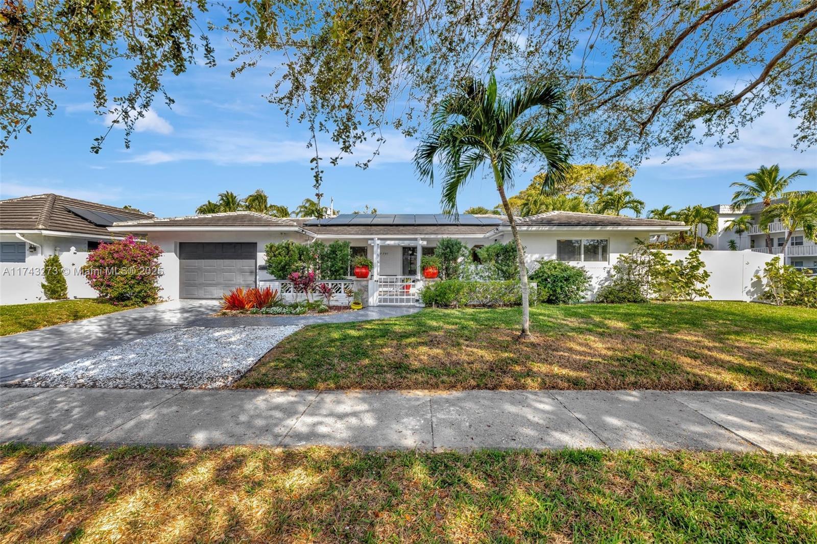 Picture of 2261 NE 62Nd St, Fort Lauderdale, FL 33308