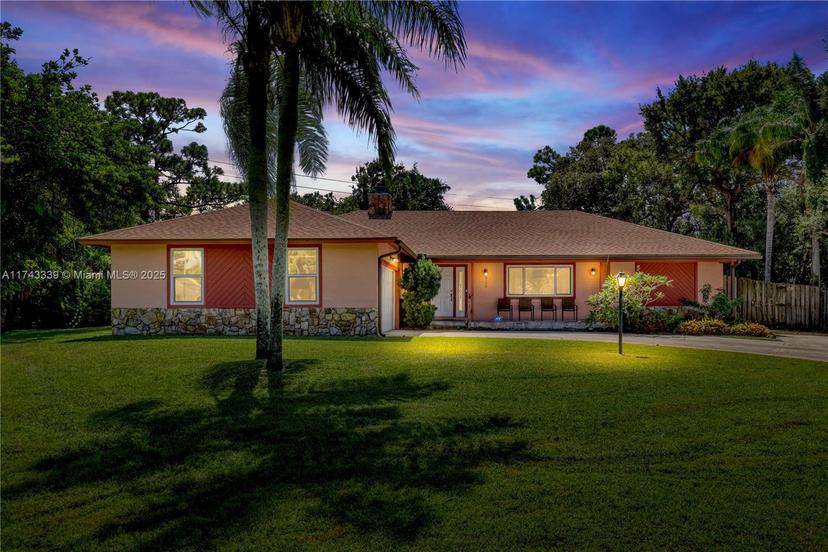 Picture of 3123 SE Quanset Circle, Stuart, FL 34997