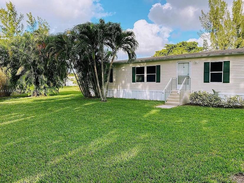 Picture of 5391 SW 33 St., Davie FL 33314