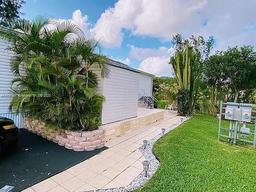 Picture of 5391 SW 33 St., Davie, FL 33314