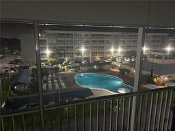 Picture of 329 SE 3Rd St # 405T, Hallandale Beach, FL 33009