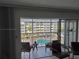 Picture of 329 SE 3Rd St # 405T, Hallandale Beach, FL 33009